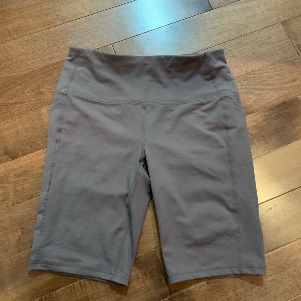 DSG bike shorts size small